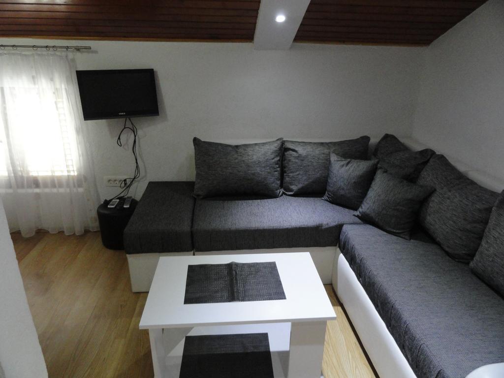 بودفا Apartments Pribilovic الغرفة الصورة